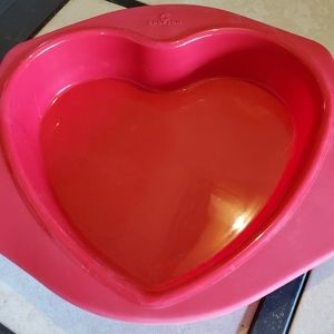 Cake mold